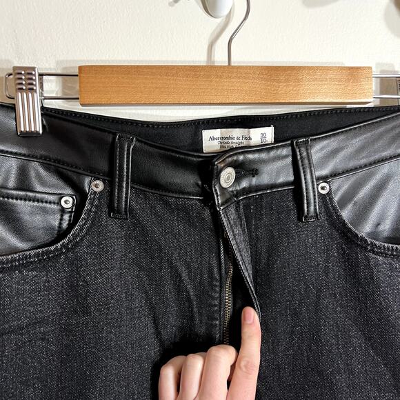 Abercrombie Curve Love Ankle Straight Ultra High Rise - Picture 2 of 5